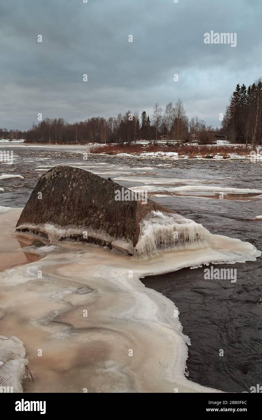 Big Cold Rivers Cold river hi-res stock photography and images - Alamy