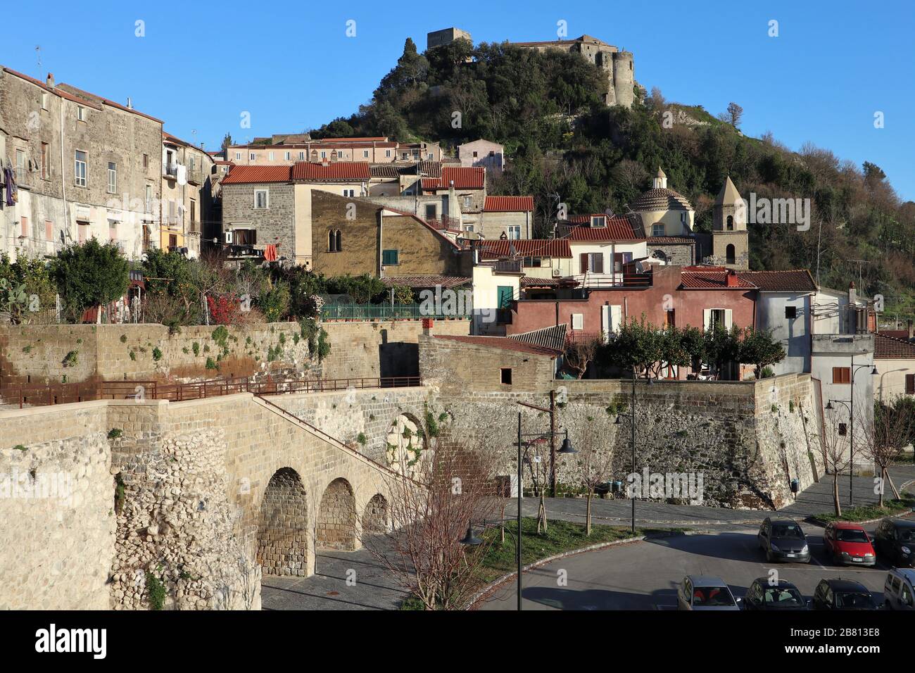 Caiazzo - Il castello da via Messeri Stock Photo