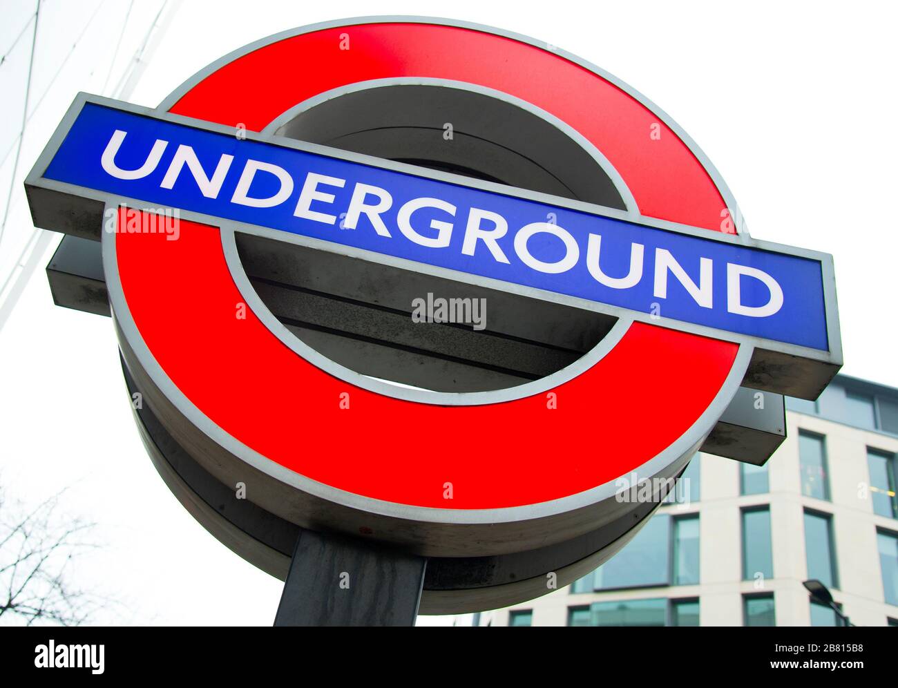 London Underground sign Stock Photo - Alamy