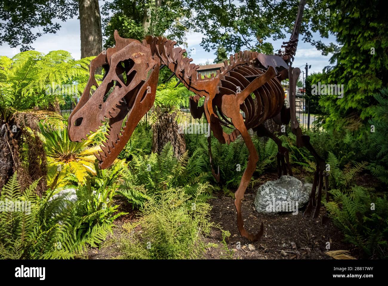 Velociraptor museum hi-res stock photography and images - Alamy