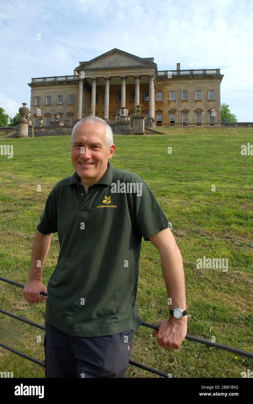18th century landscape garden hi-res stock photography and images - Alamy