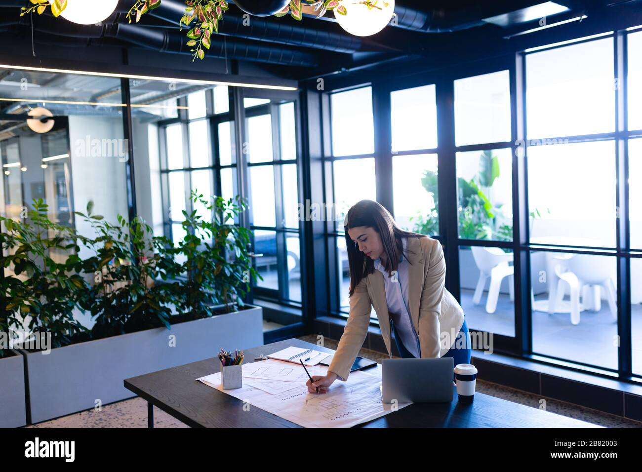 Modern office design casual hi-res stock photography and images - Alamy