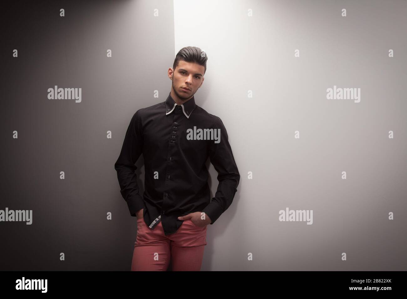 fashion like portrait of young man Stock Photo - Alamy