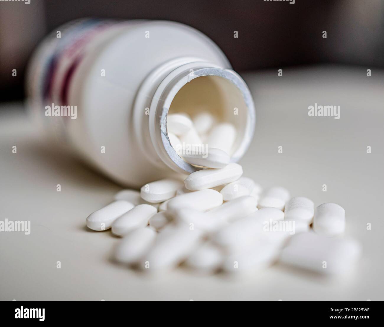 Brufen, ibuprofen, antiinflammatory drugs, medicine, pills, pain