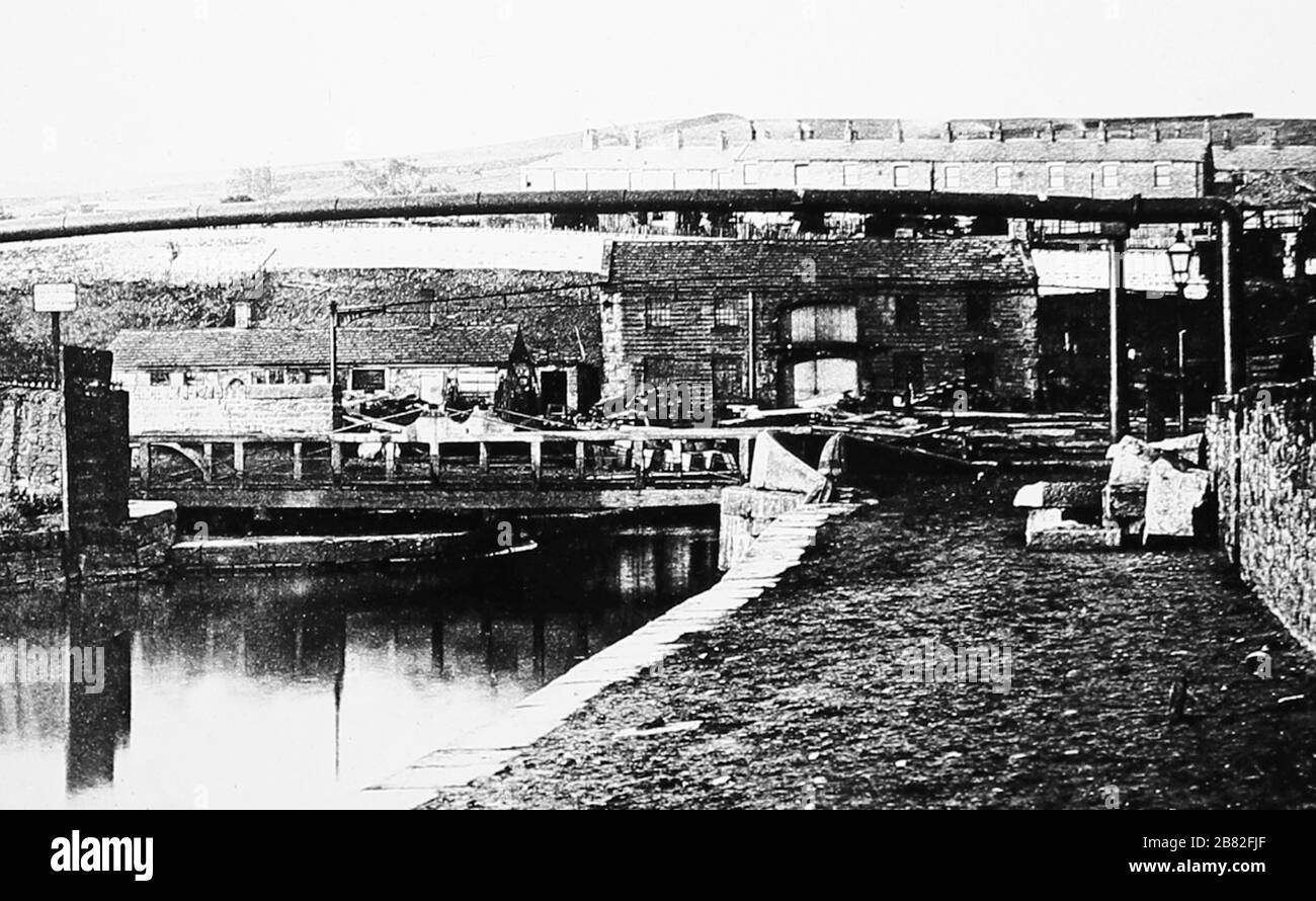 Canal at burnley Black and White Stock Photos & Images Alamy