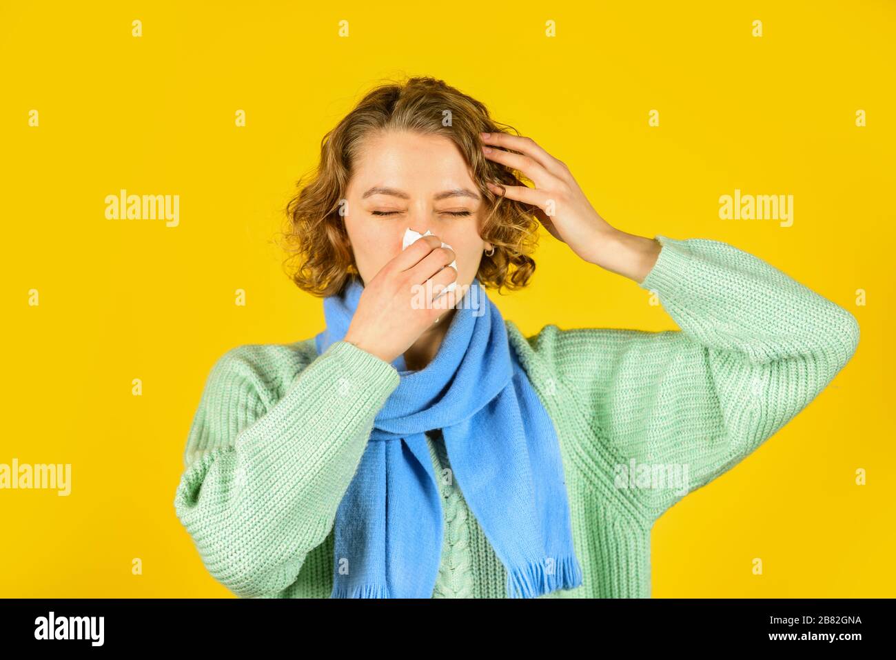 Sinusitis diagnostics. Inflammation of nasal sinus. Runny nose. Cold