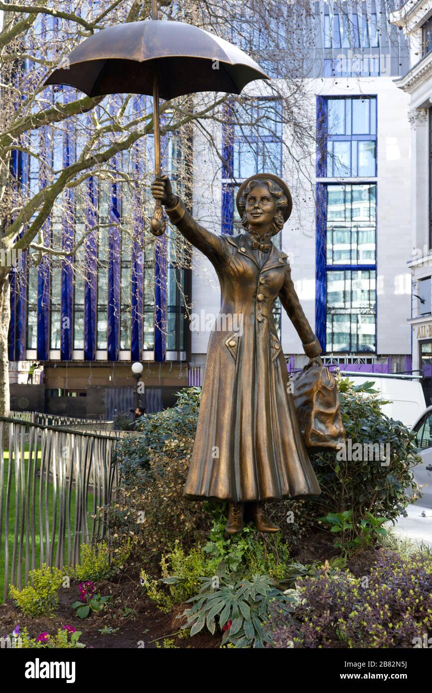 Mary Poppins brass sculpture in Leicester square Stock Photo