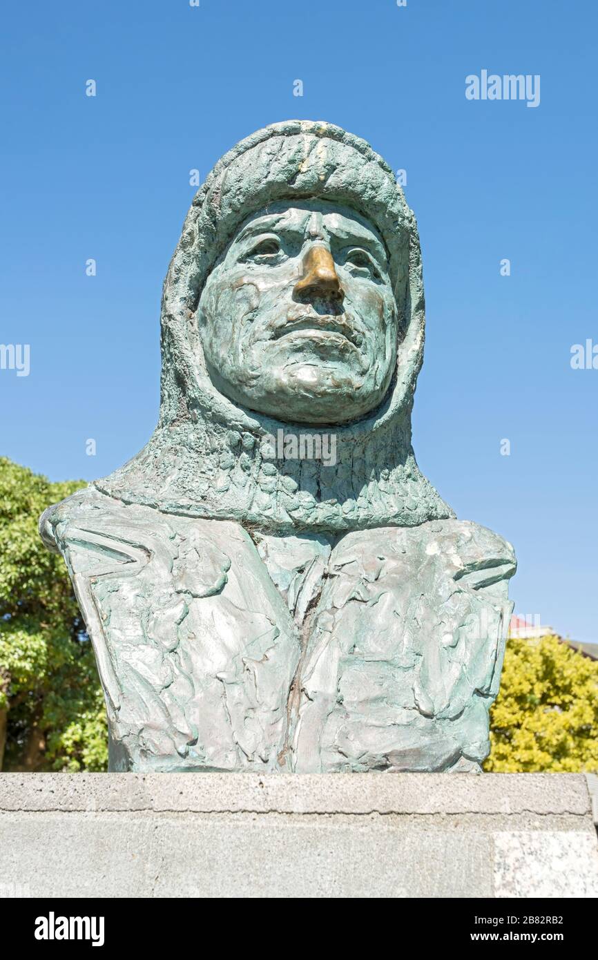 statue of Frank Worsley, navigator on Shackleton's Endurance expedition