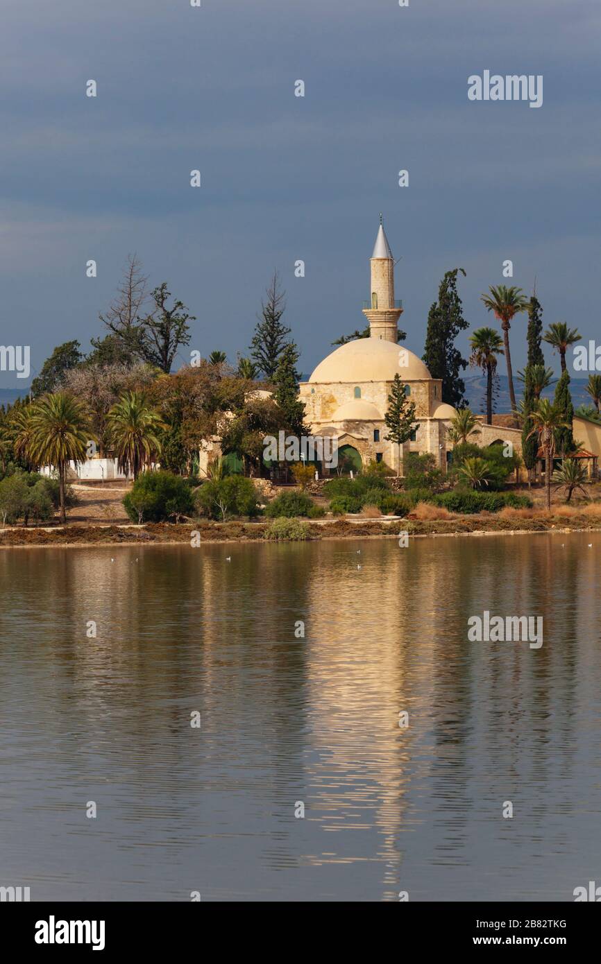 The Hala Sultan Tekke mosque on Larnaca Salt Lake, Cyprus Stock Photo