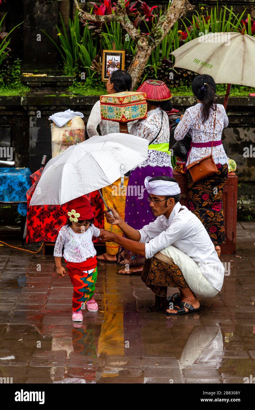 Rain Temple High Resolution Stock Photography And Images Alamy