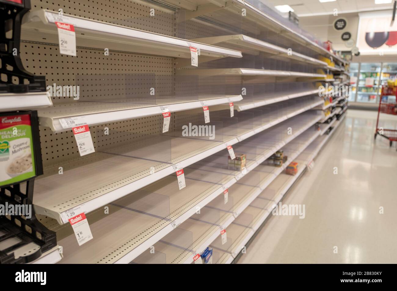 Empty supermarket shelves usa hires stock photography and images Alamy