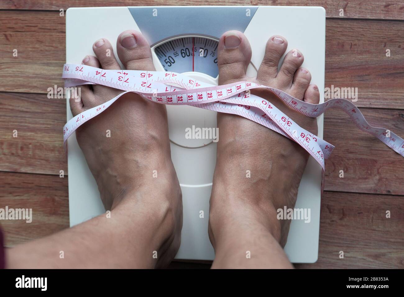 Measuring scale weight feet hires stock photography and images Alamy