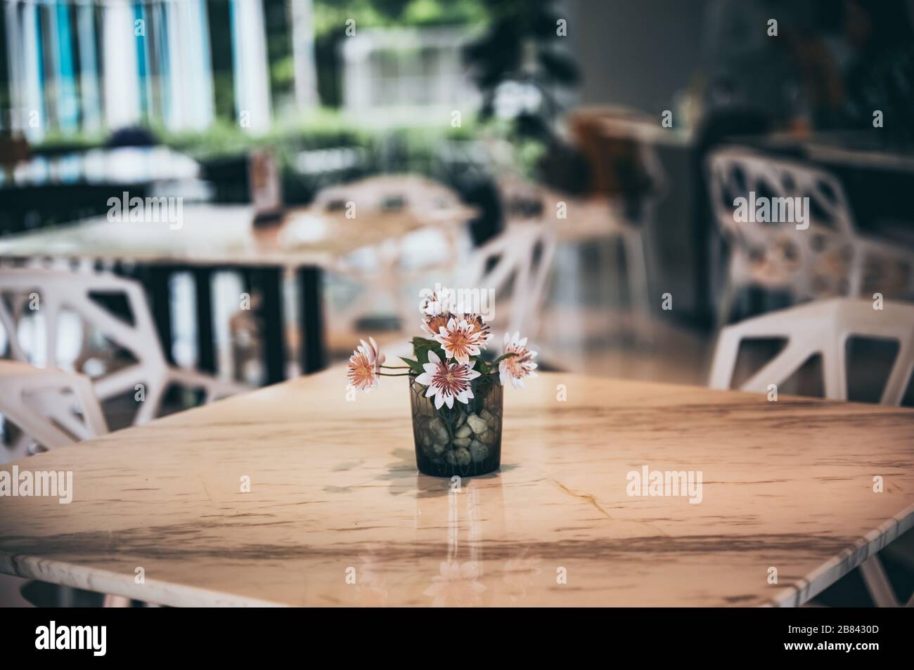 Flowers that are decorated in the coffee cafe Stock Photo Alamy