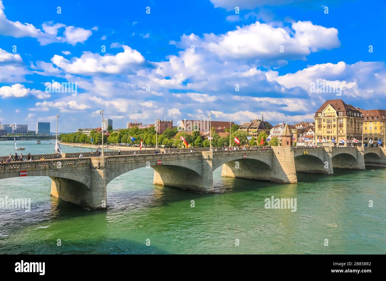 Mittlere High Resolution Stock Photography and Images - Alamy