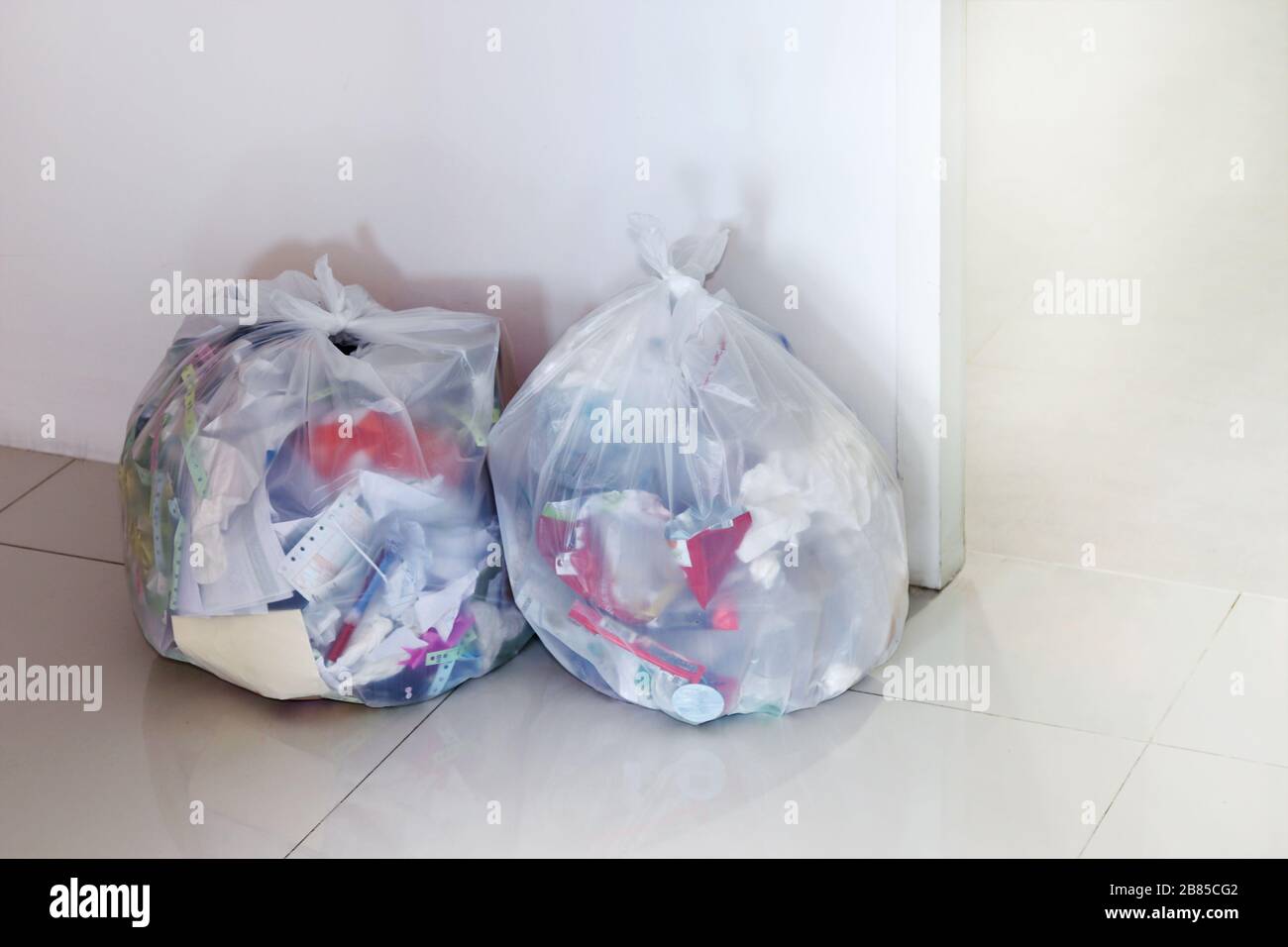 Garbage bag in the office, White garbage bag trash, Dry waste