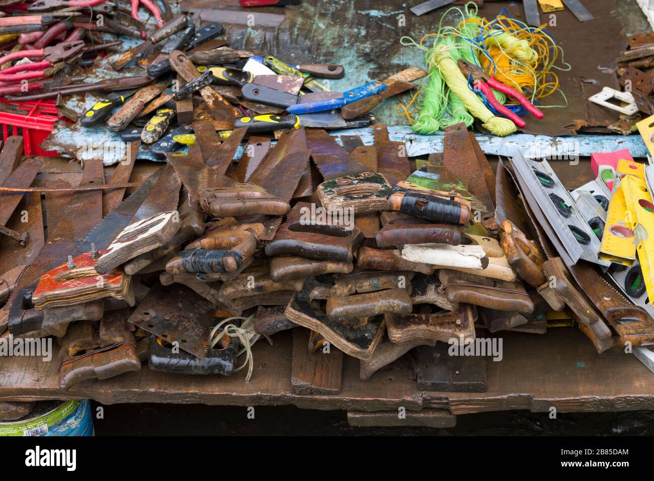 A roadside secondhand tool stall, Mathare, Nairobi, Kenya.  Mathare is a collection of slums in North East of central Nairobi, Kenya with a population Stock Photo