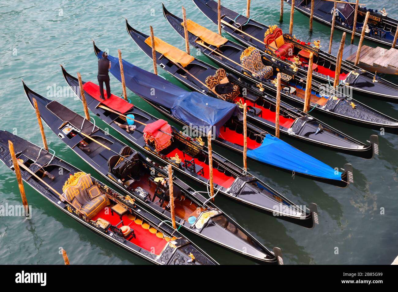 Aerial view from gondola hi-res stock photography and images - Alamy