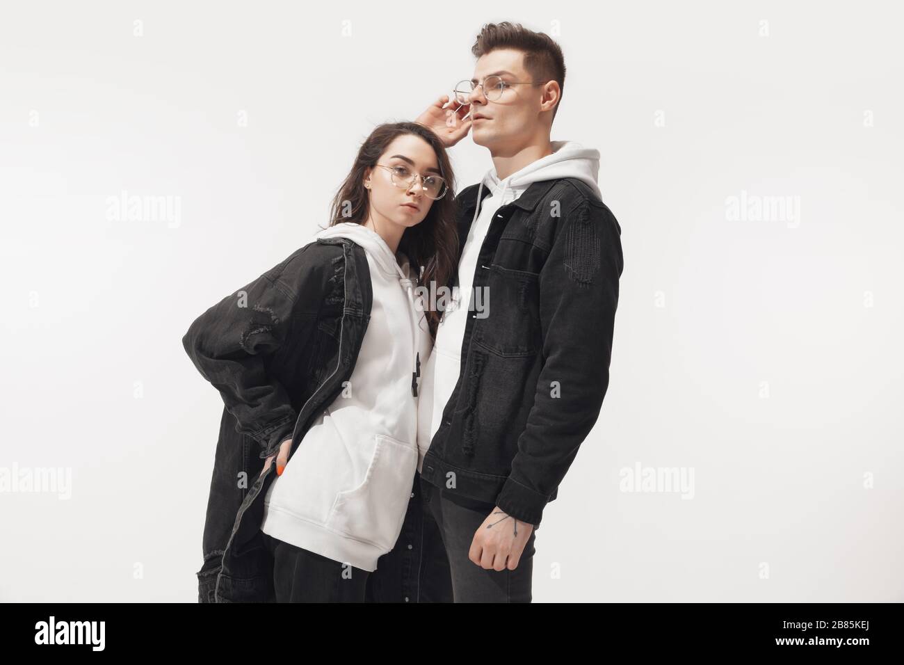 Couple black man white woman studio hi-res stock photography and images ...