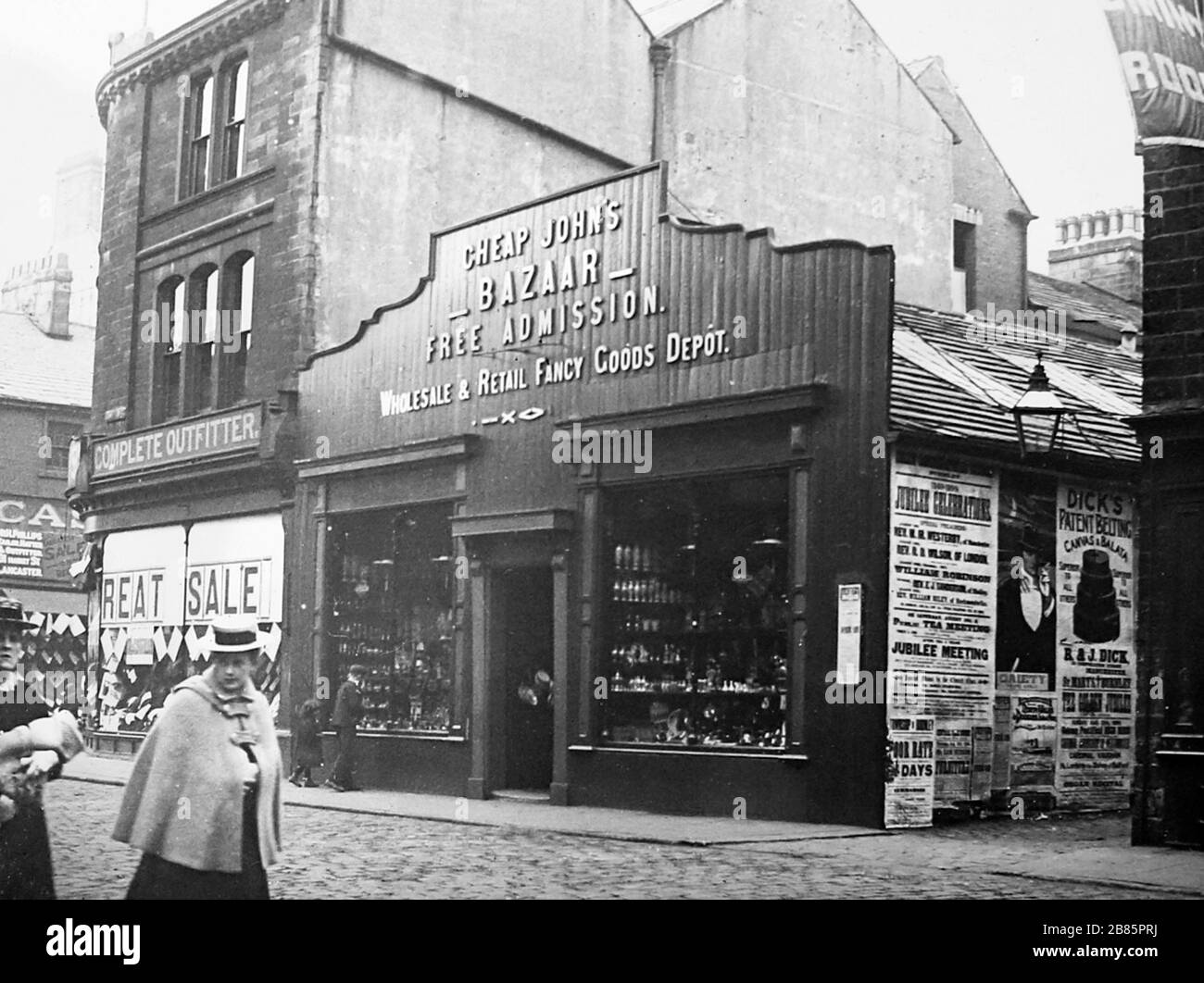Cheap John's Bazaar, Hammerton Street, Burnley, early 1900s Stock Photo