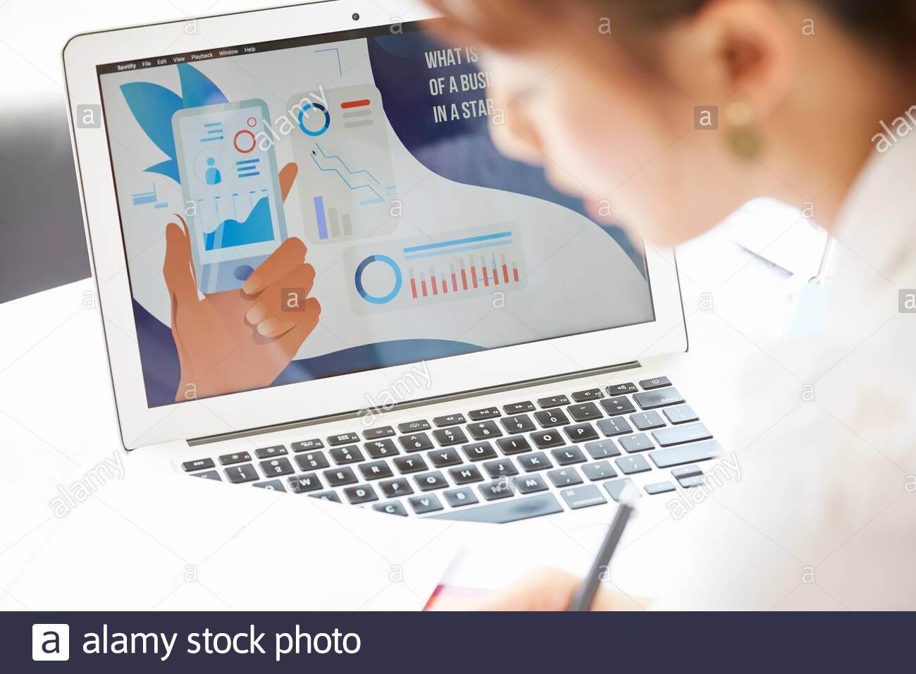 Lady Sitting At A Business Desk Of A Company Stock Photos Lady