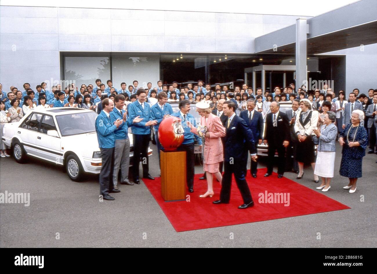 TRH Prince Charles and Princess Diana at the Nissan car factory, Tokyo, Japan, 1986 Stock Photo
