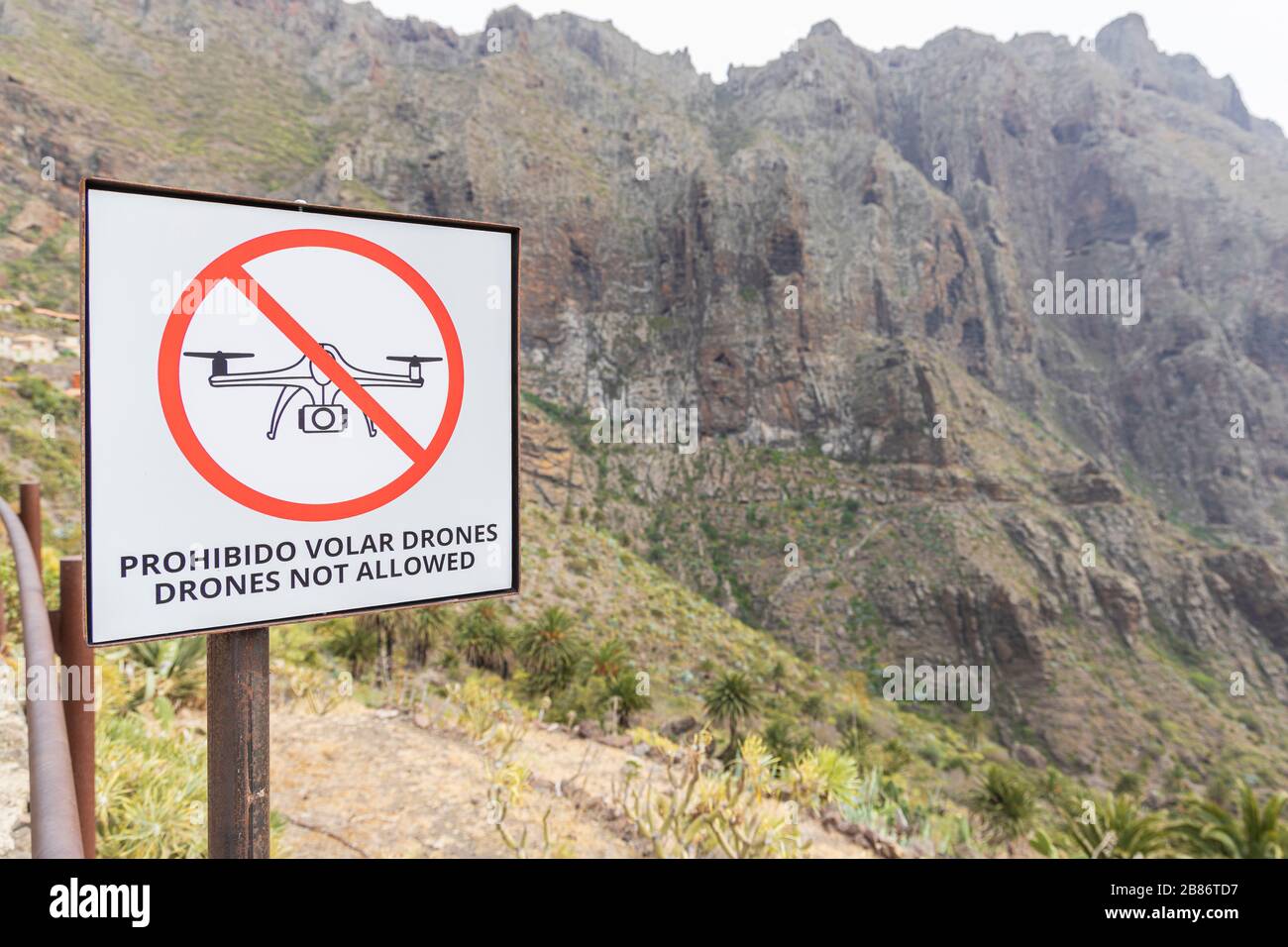 Drones not allowed sign, prohibition of flying a drone over the Masca barranco warning sign , Tenerife, Canary Islands, Spain Stock Photo