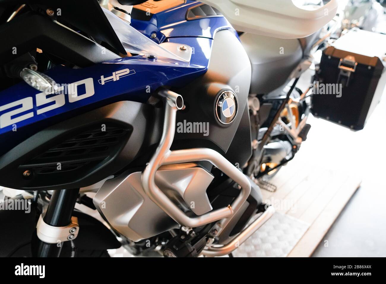 Bordeaux , Aquitaine / France - 02 15 2020 : BMW gs 1250 lc Motorrad  dealership logo adventure sign motorcycle shop manufacturer signage  Bavarian Moto Stock Photo - Alamy