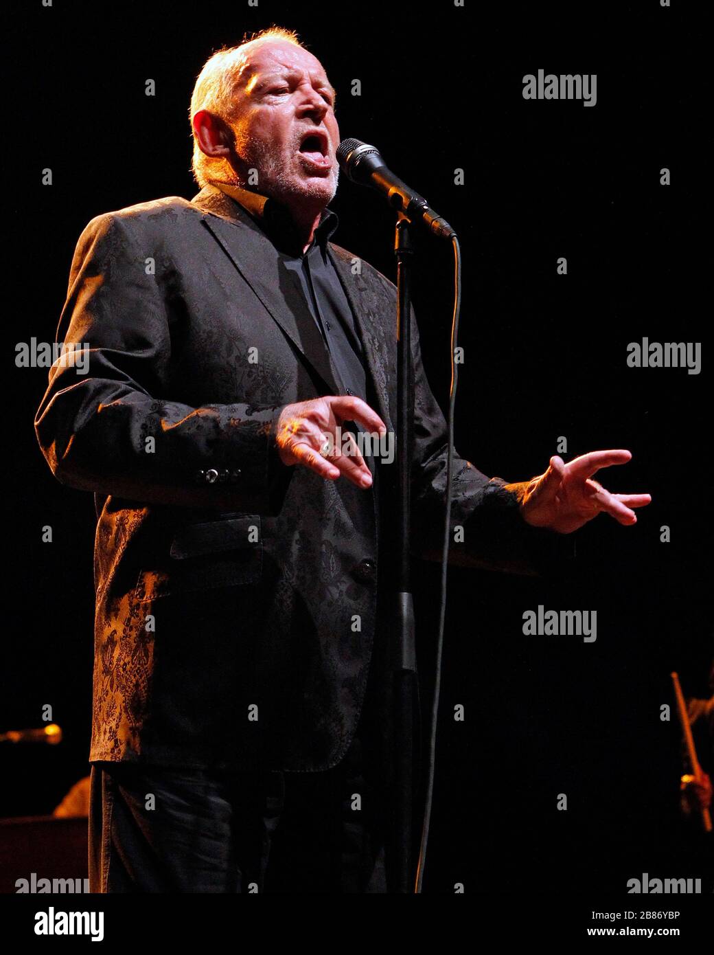 Joe cocker mad dogs englishmen hi-res stock photography and images - Alamy