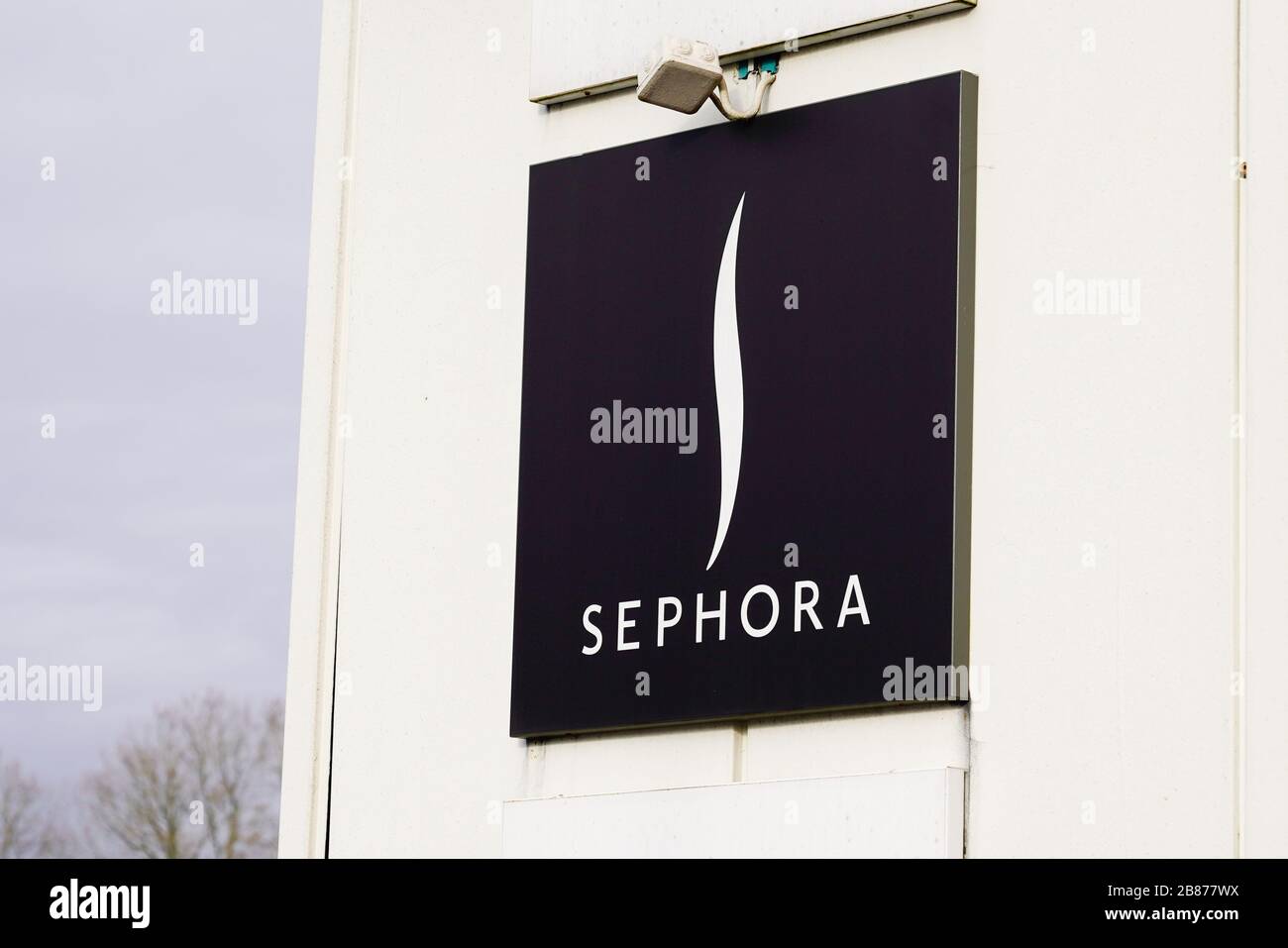 Bordeaux , Aquitaine / France 01 15 2020 Sephora logo sign shop