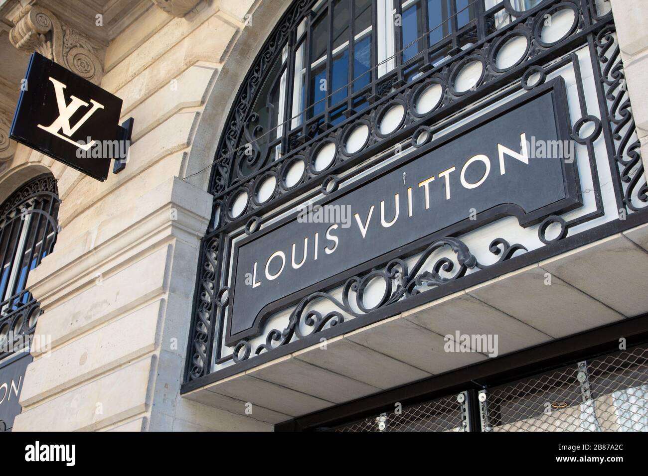 Bordeaux , Aquitaine / France - 11 25 2019 : Louis Vuitton Logo Store Sign  Luxury Brand Shop Handbags Luggage Editorial Stock Image - Image of city,  expensive: 165062019