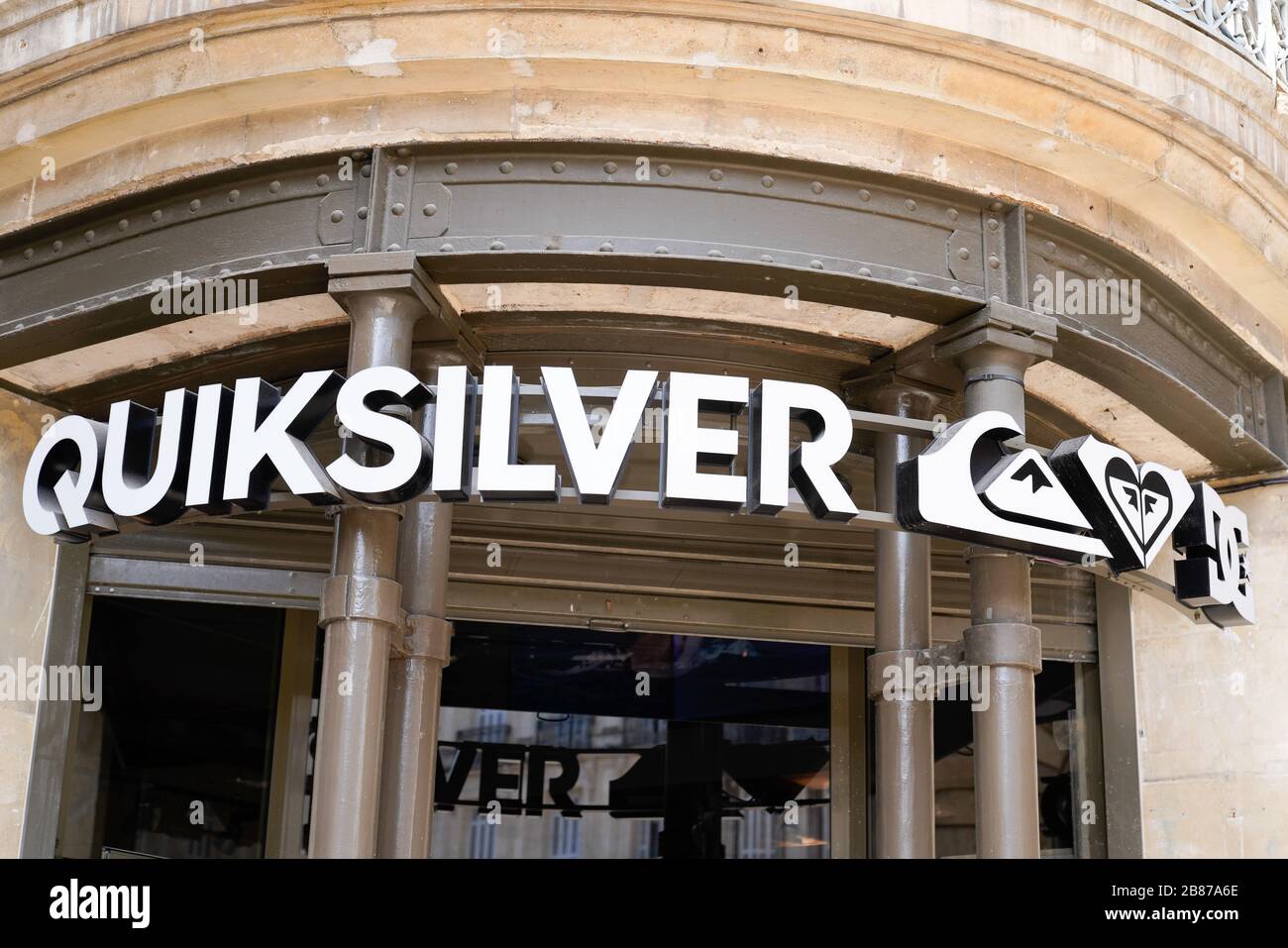 Quiksilver surfing store hi-res stock photography and images - Alamy