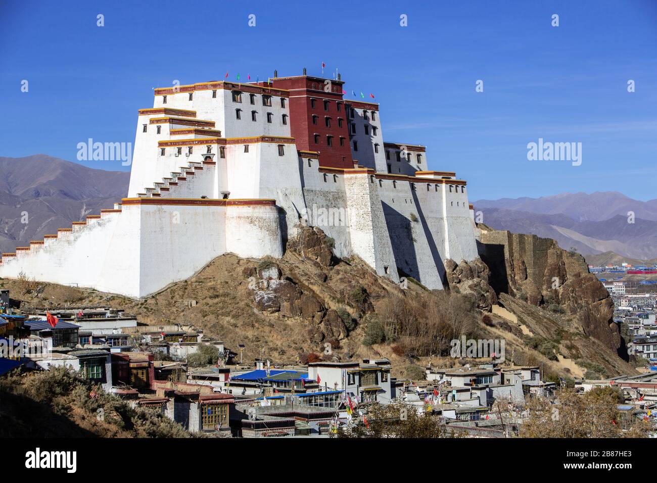 Shigatse Zong castle viewpoint in Shigatse, Tibet Stock Photo