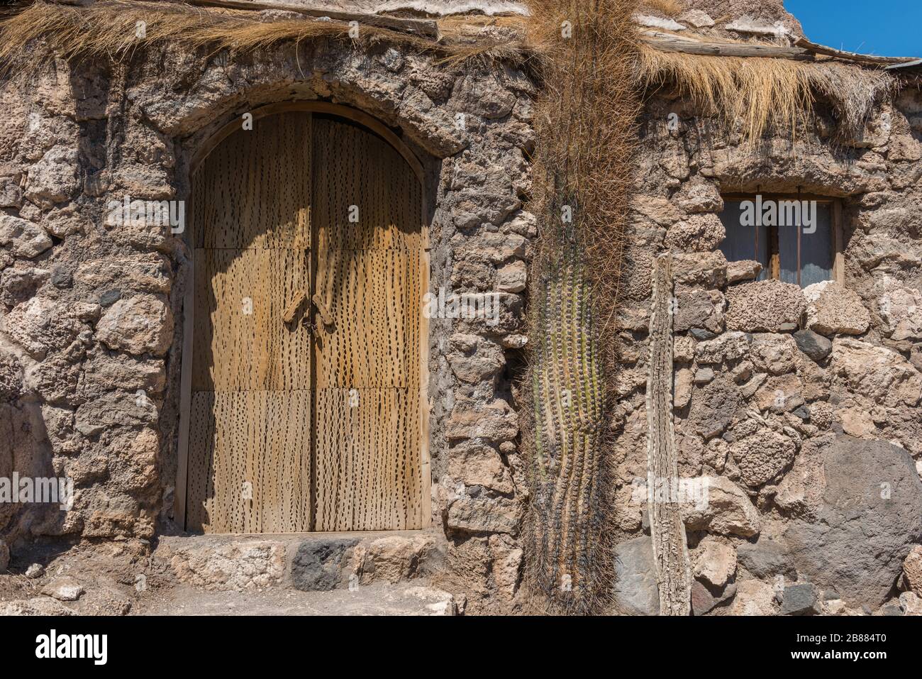 Door made of cactus wood, Isla Incahuasi, Inca House Island, Salar de Uyuni, Potosi Department, Southwest Bolivia Stock Photo