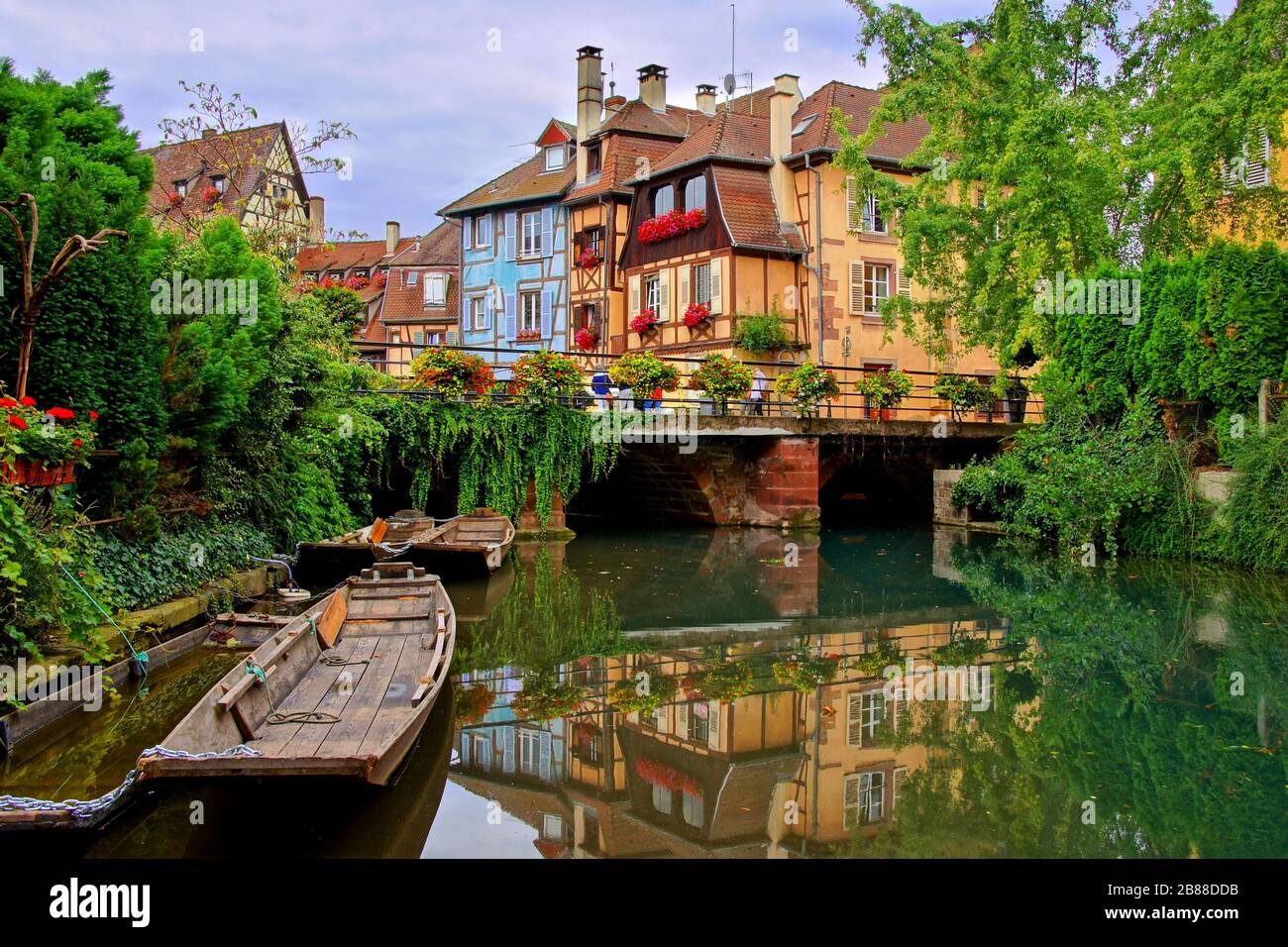 Pretty Colmar Petite and pretty flowers hi-res stock photography and images - Alamy