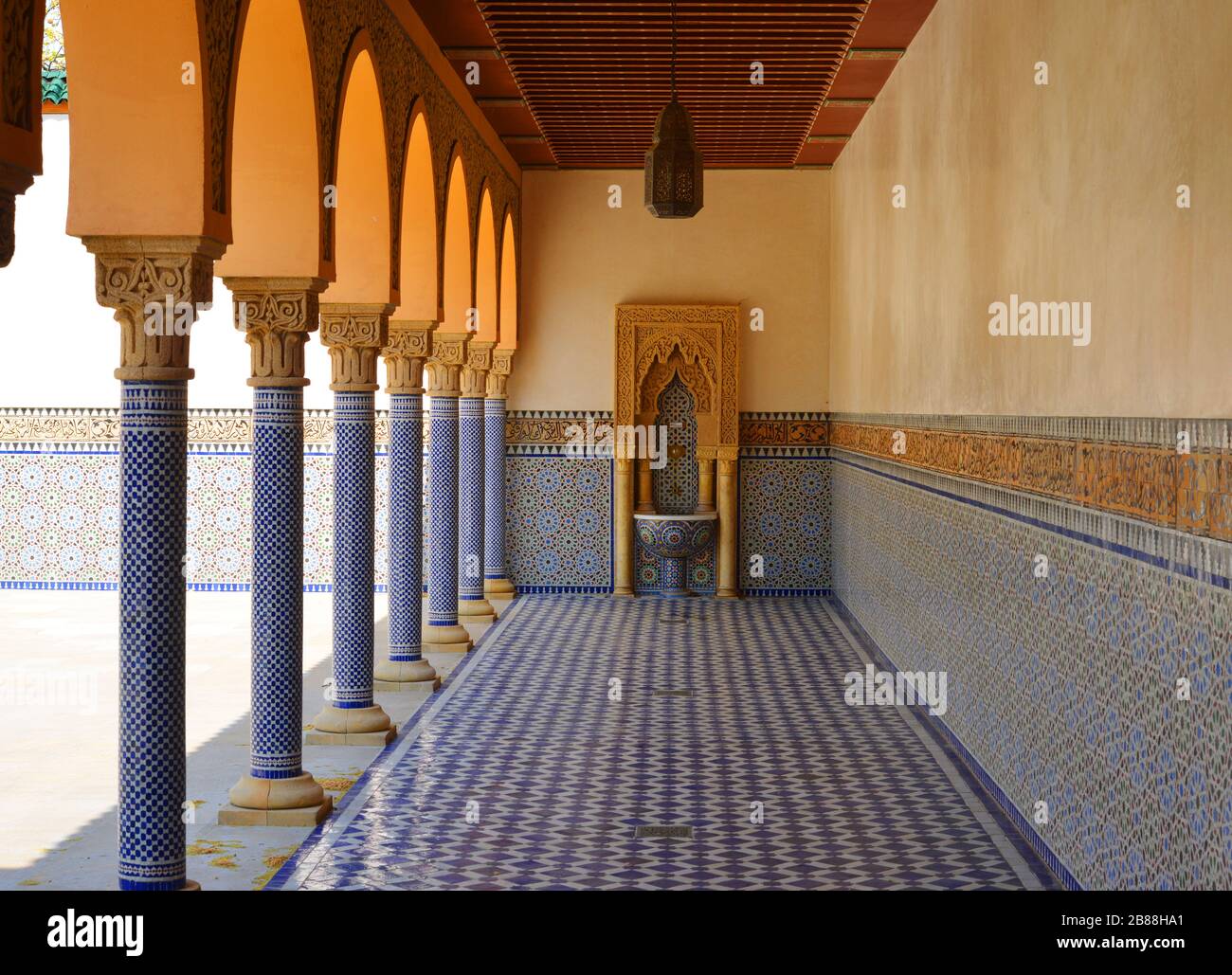traditional arab garden style architecture Stock Photo Alamy