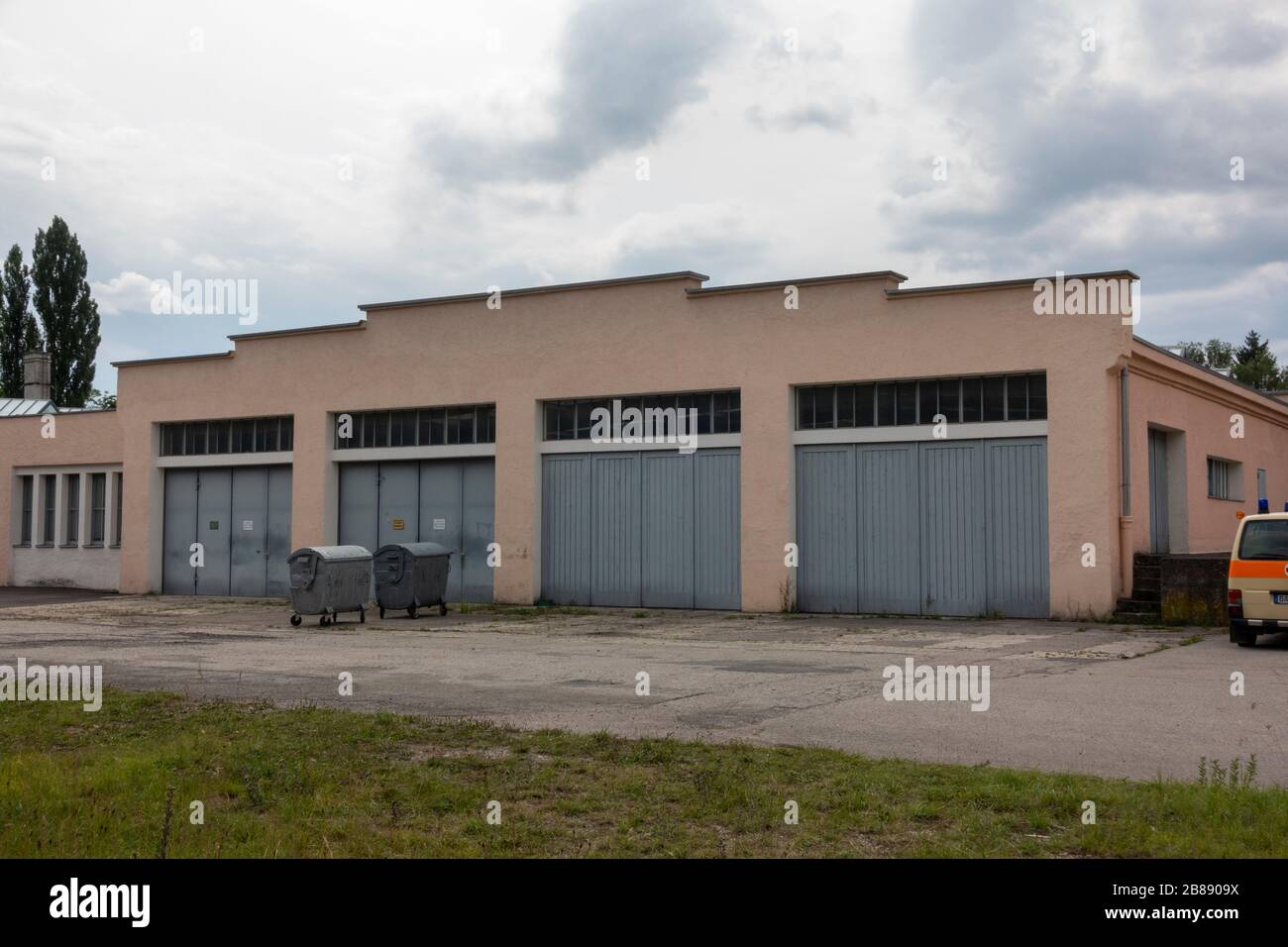 Bakery camp hi-res stock photography and images - Alamy