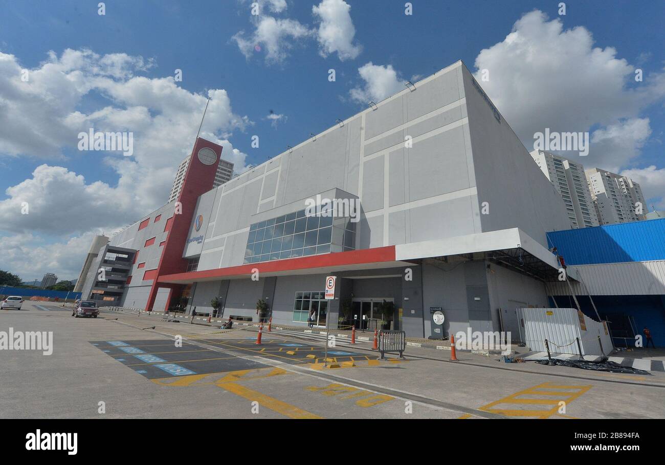 Osasco Sao Paulo Brasil 20th Mar 2020 Int Indefinite Suspension Of Business Activities Amid Coronavirus March