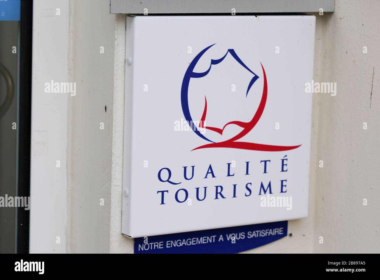 Bordeaux , Aquitaine / France - 03 07 2020 : Qualité Tourisme logo sign state-guaranteed brand French hospitality and tourist services Stock Photo