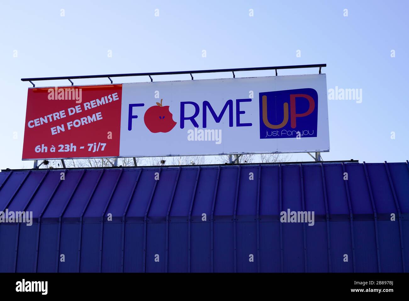 Angouleme , Aquitaine / France - 03 15 2020 : forme up just for you fitness club sign logo sport Fit store formeup Stock Photo