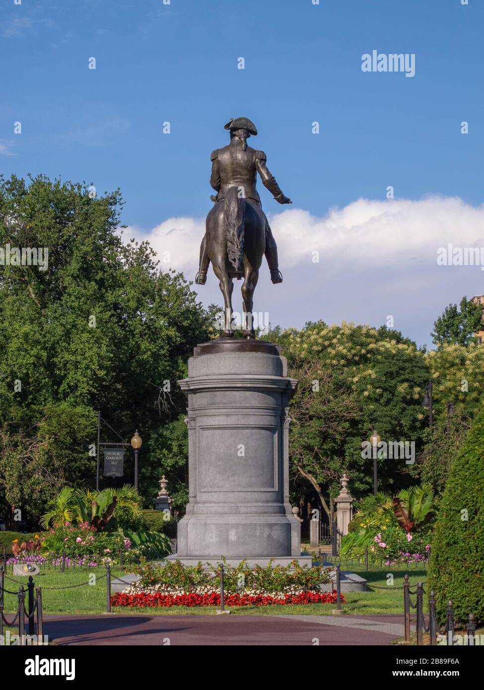 Washington statue in the Boston Public Garden Stock Photo Alamy