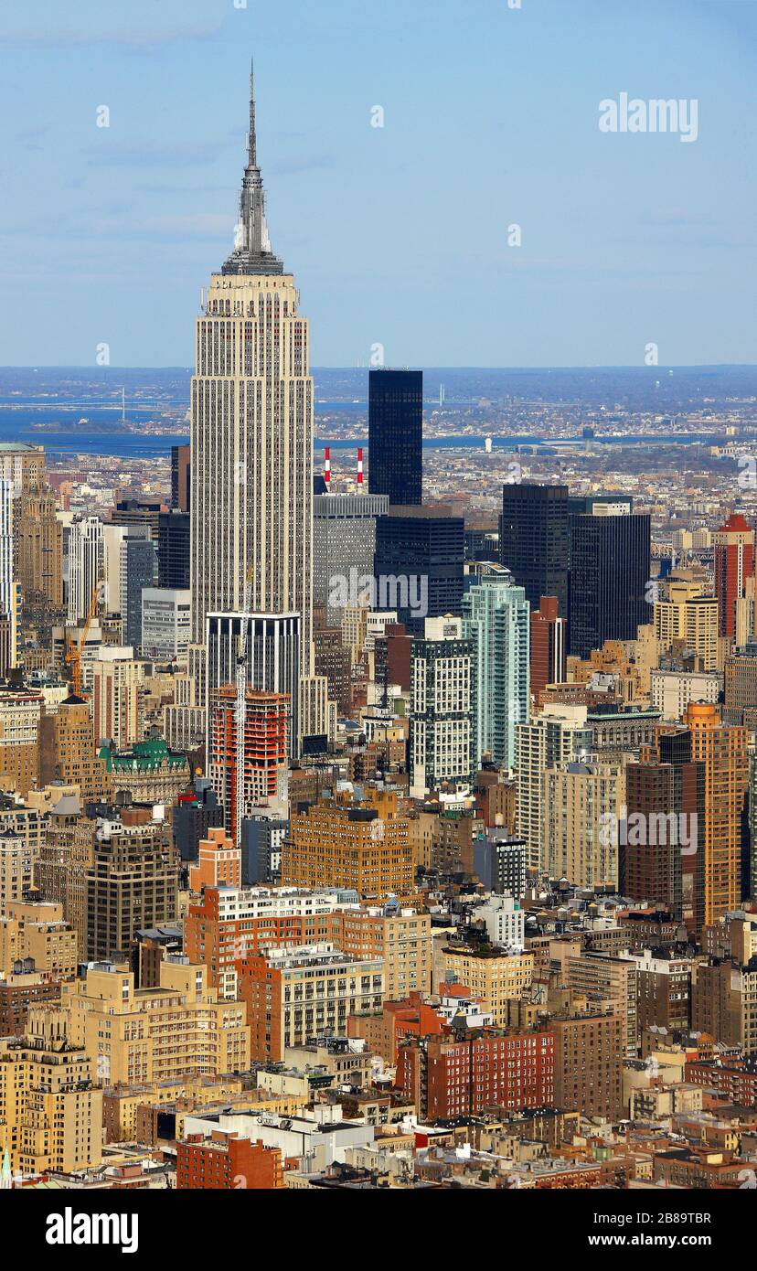 , Empire State Building, a skyscraper in Manhattan in New York City, 12