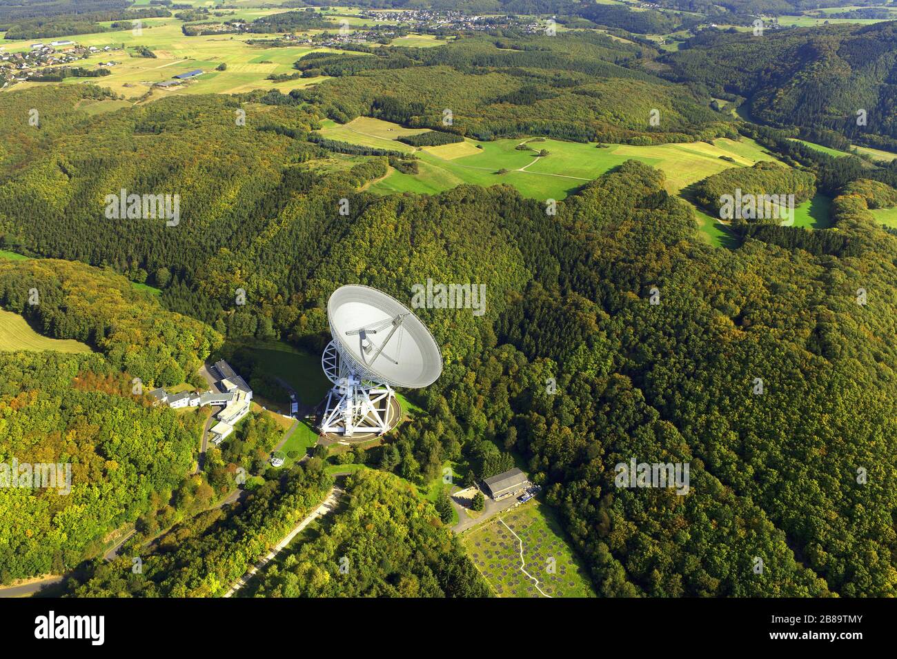 , radio telescope Effelsberg of the Max Planck Institute for Radio Astronomy, 25.09.2011, aerial view, Germany, North Rhine-Westphalia, Bad Muenstereifel Stock Photo