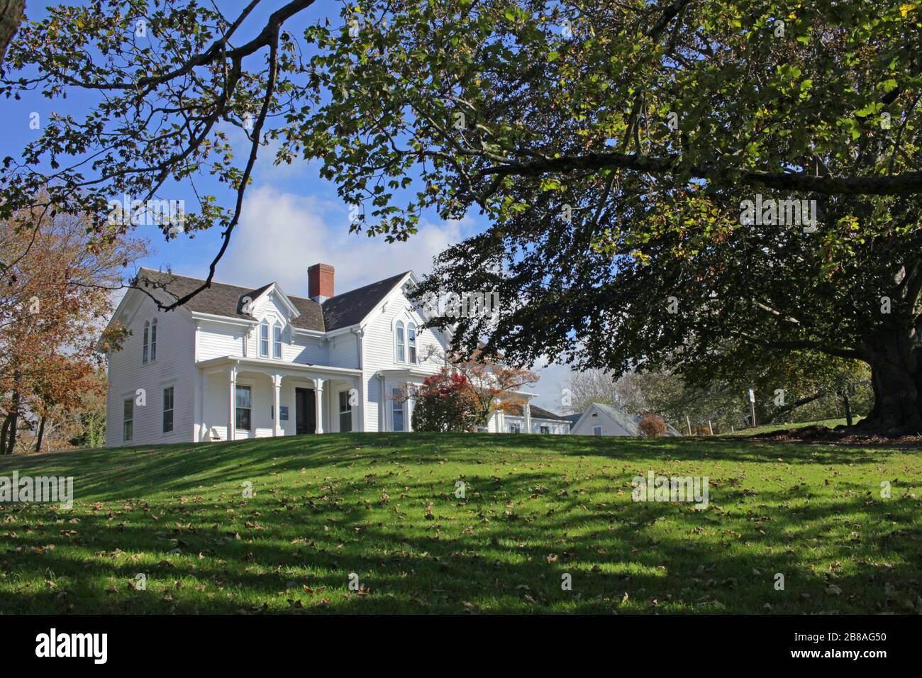 Woods Hole Oceanographic Institute Crowell House building, Woods Hole, Massachusetts, USA Stock Photo