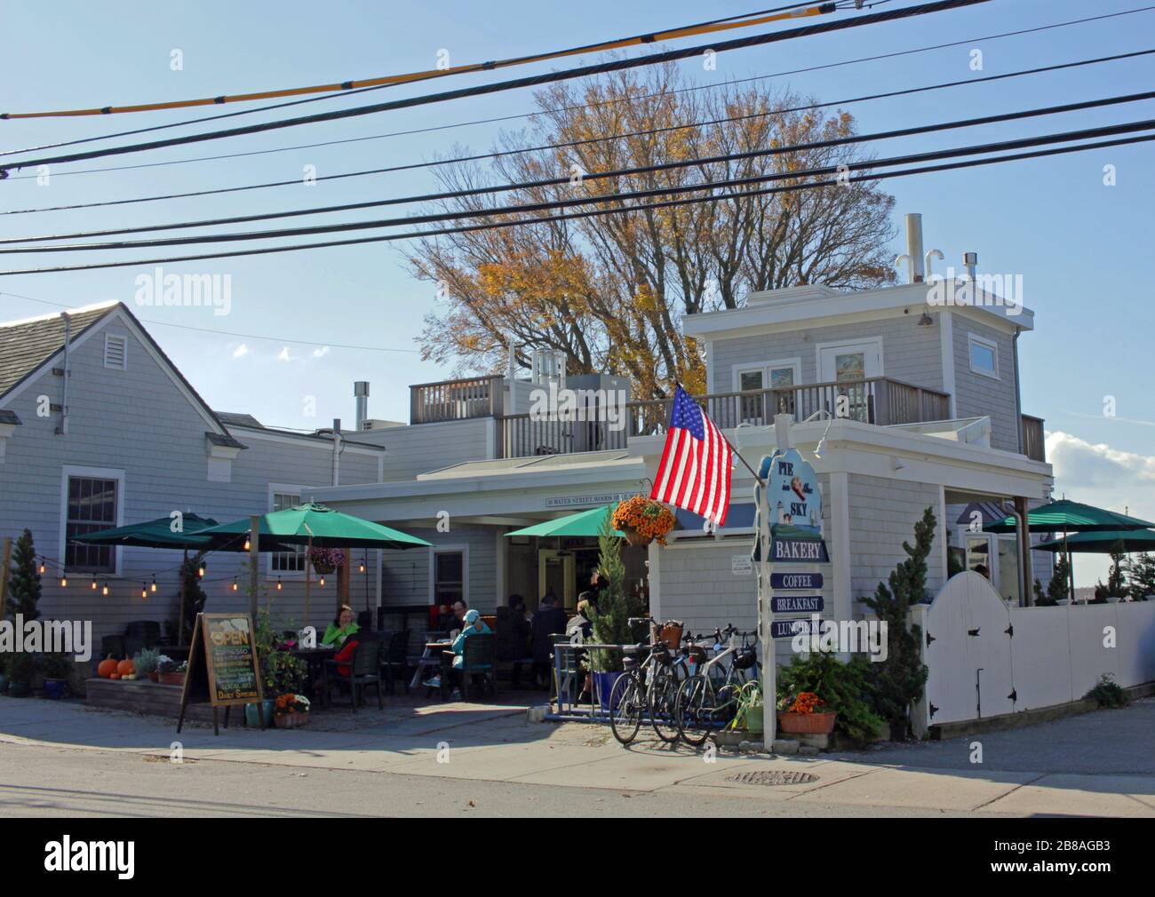 Cyclists coffee shop hires stock photography and images Alamy