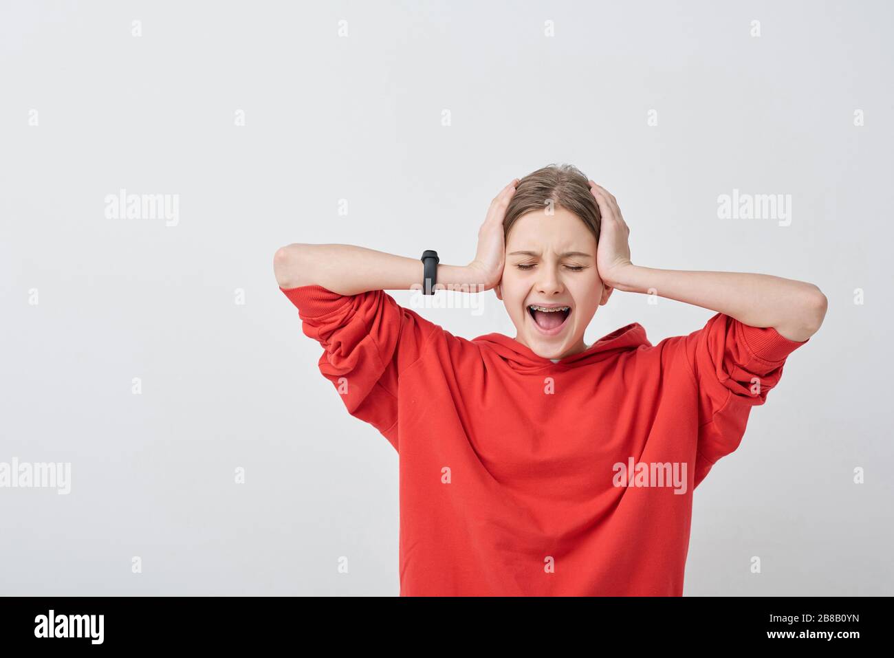 Screaming girl hoodie shop