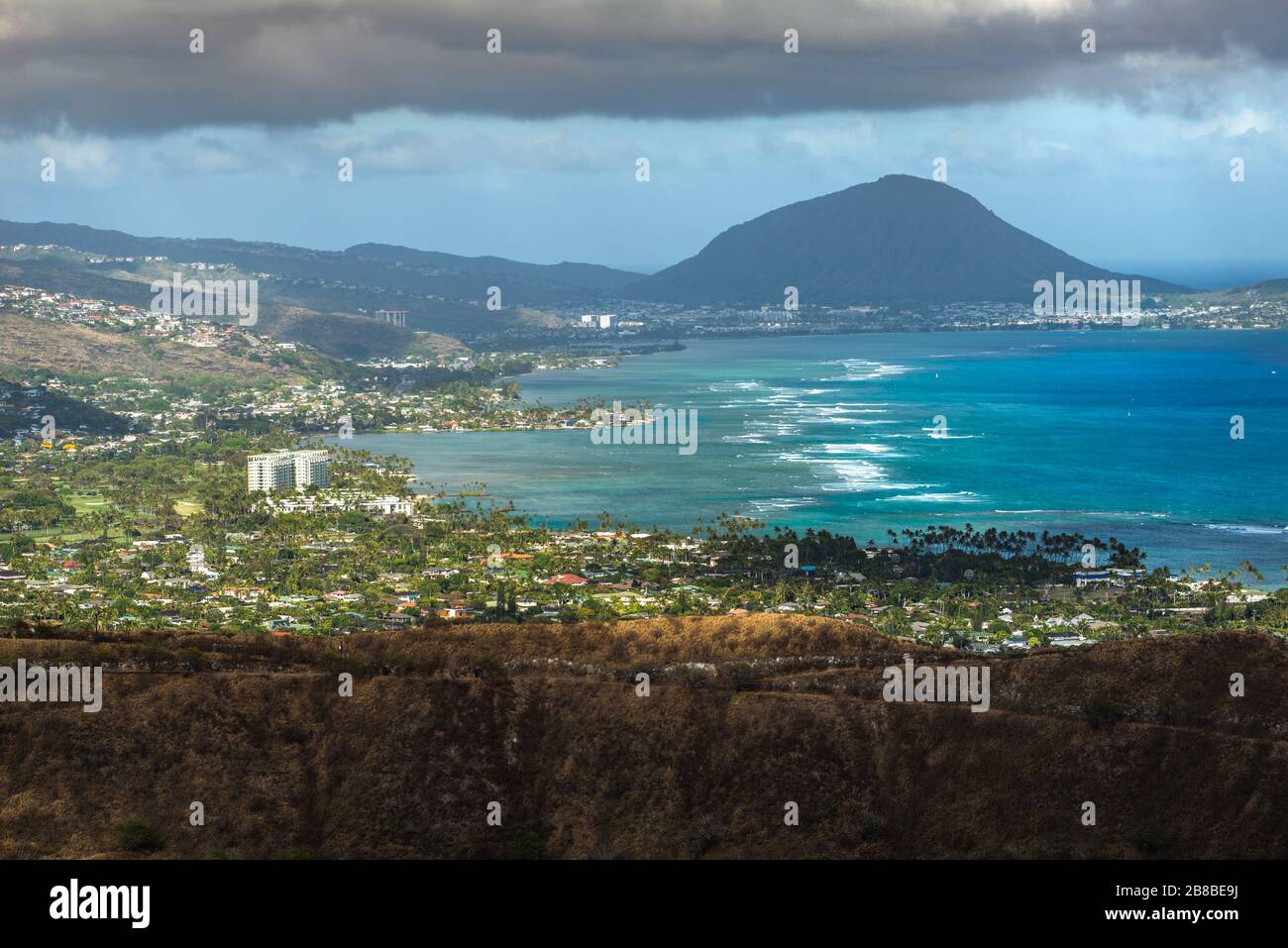 Koko Crater In Honolulu Hawaii Stock Photo Alamy koko-crater-in-honolulu-hawaii-stock-photo-alamy