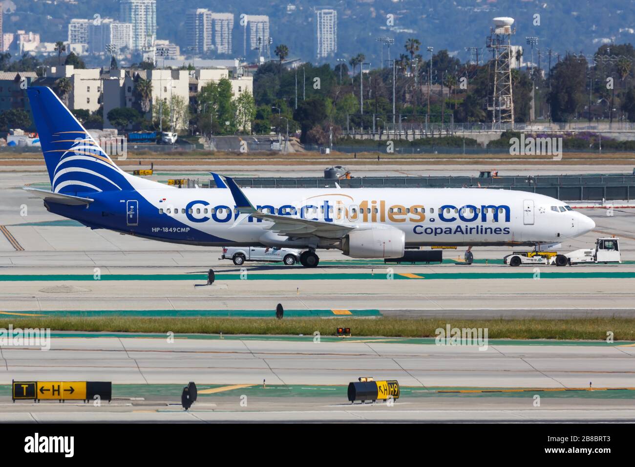 Los Angeles California April 12 19 Copa Airlines Boeing 737 800 Airplane At Los Angeles International Airport Lax In California Stock Photo Alamy
