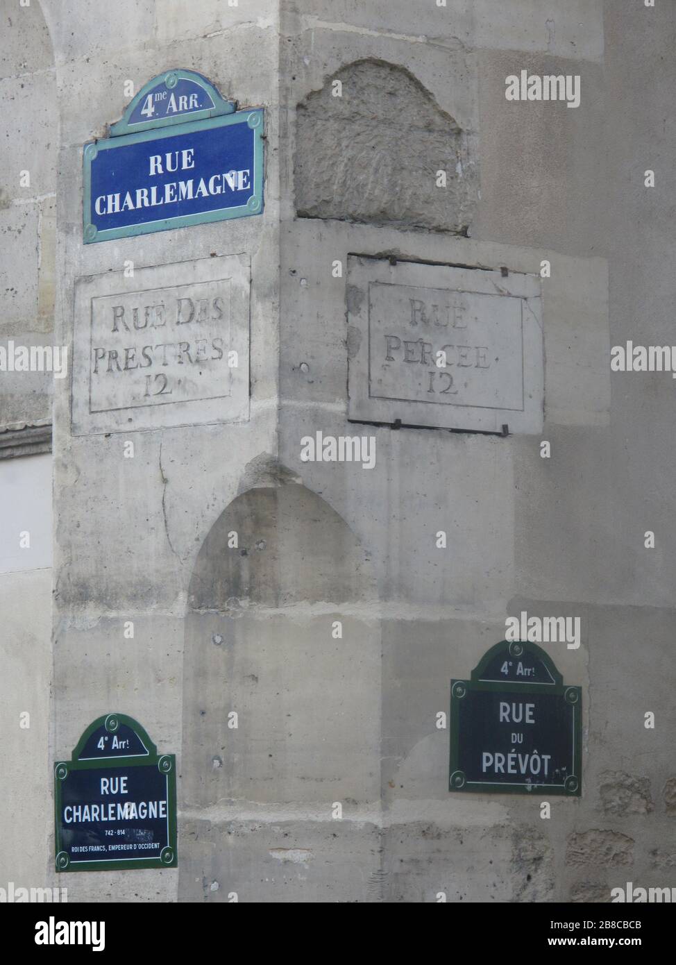 Anciennement rue percee hires stock photography and images Alamy
