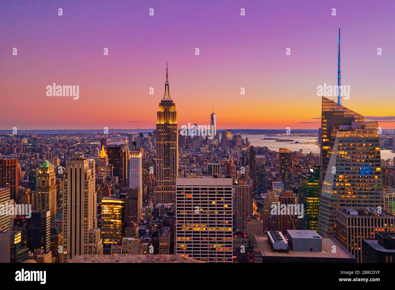 Big Apple after sunset - new york manhattan shortly before the night is ...