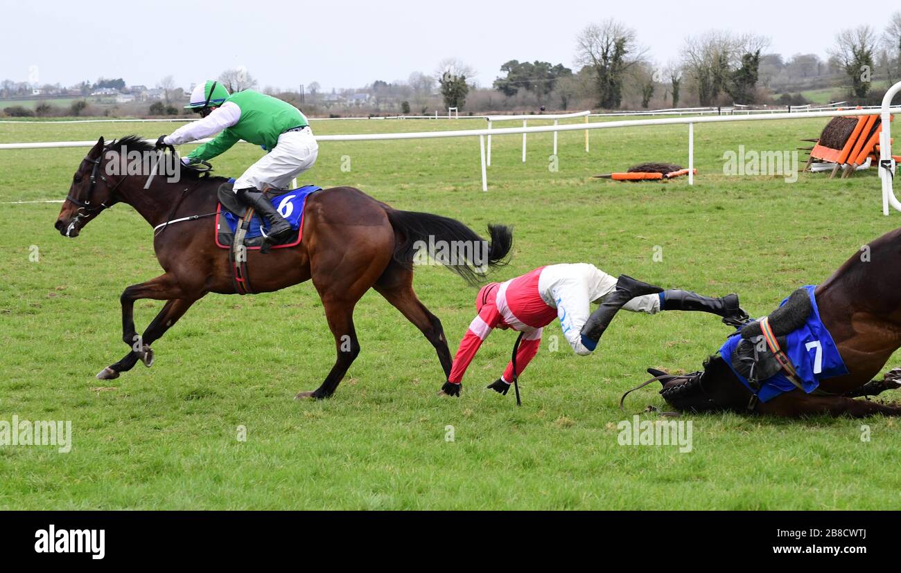 Thurles Racecourse High Resolution Stock Photography And Images Alamy
